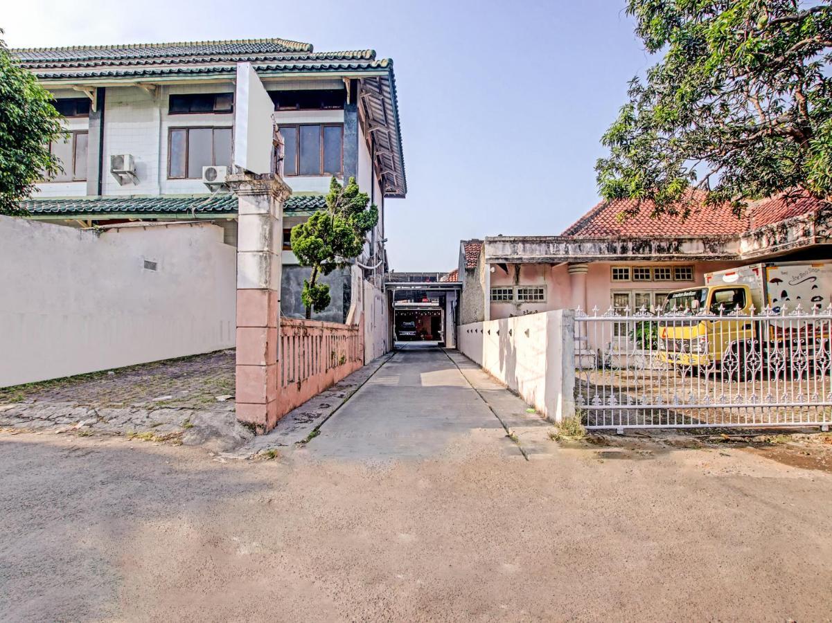 Oyo 91490 Hotel Rumah Kita Cirebon Exterior foto