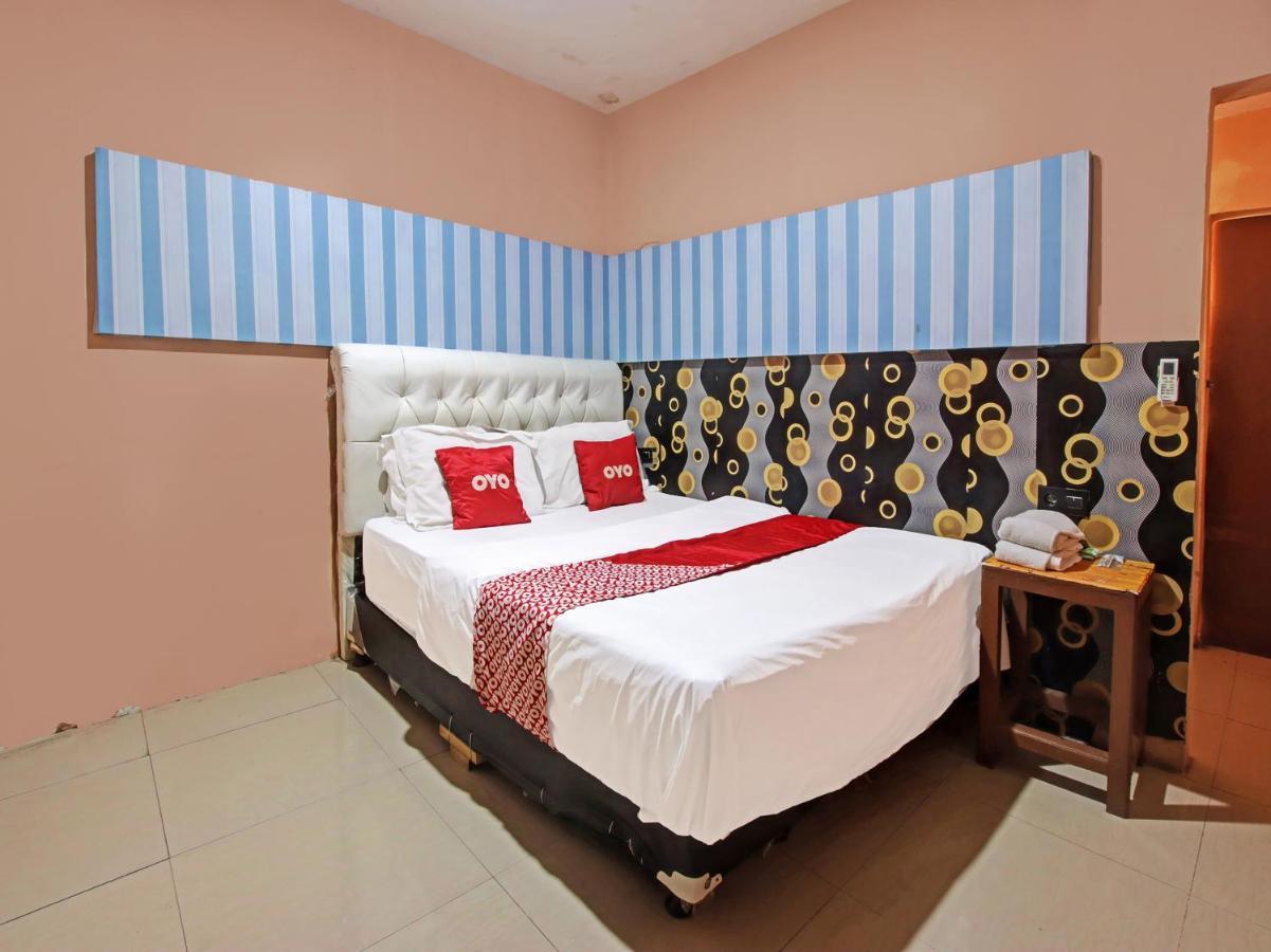 Oyo 91490 Hotel Rumah Kita Cirebon Exterior foto